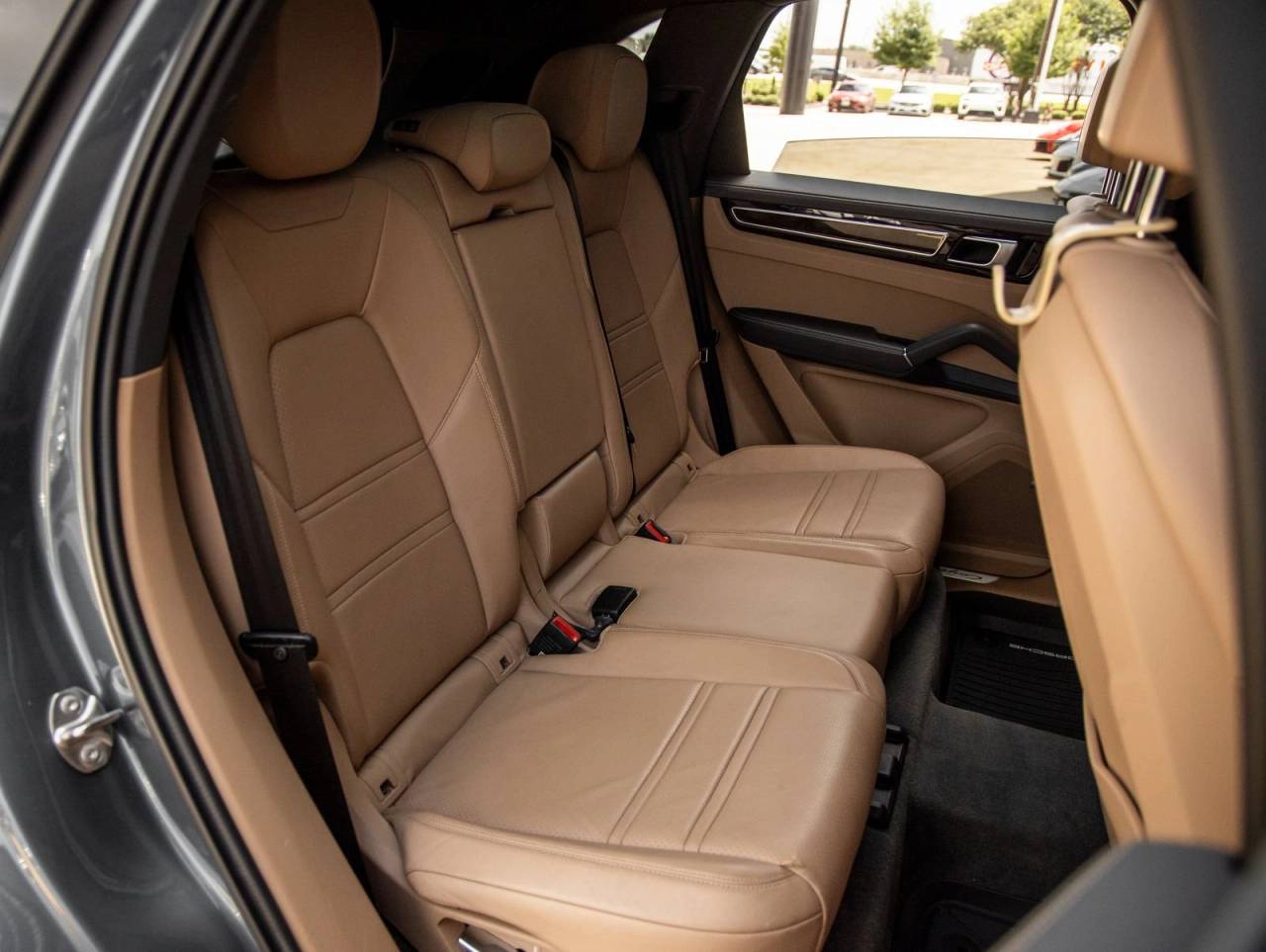 2019 Porsche Cayenne Cayenne