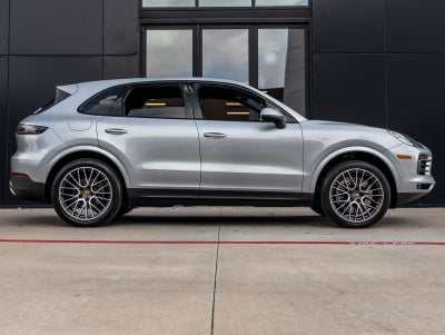 2021 Porsche Cayenne Cayenne