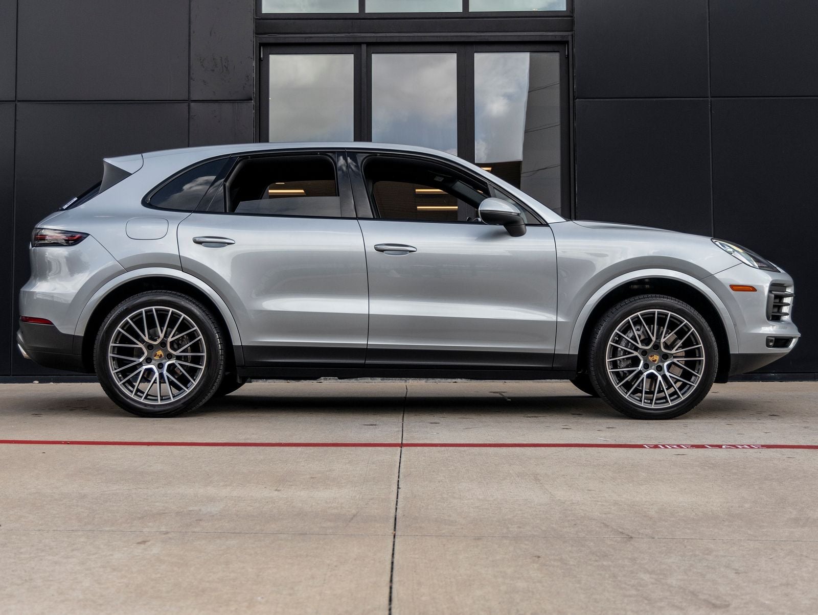 2021 Porsche Cayenne Cayenne