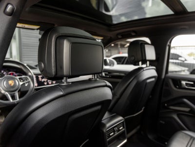 2021 Porsche Cayenne Cayenne