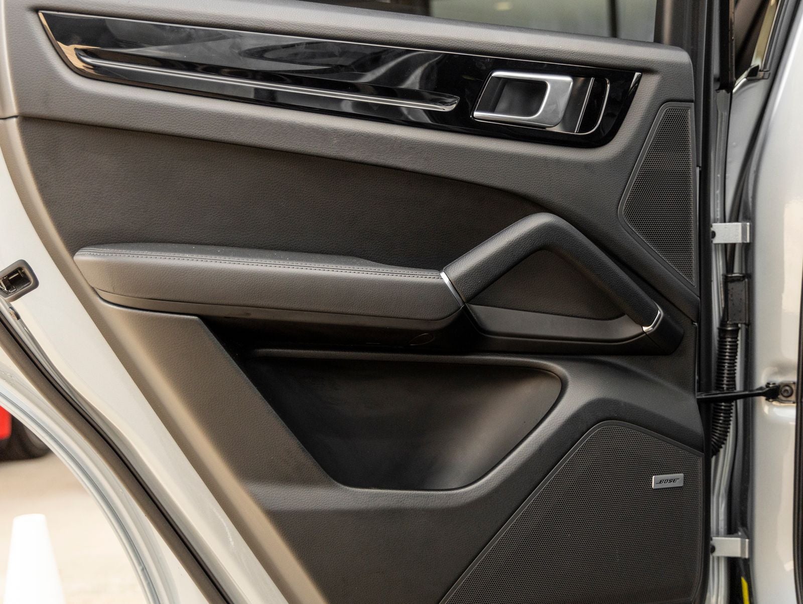 2021 Porsche Cayenne Cayenne