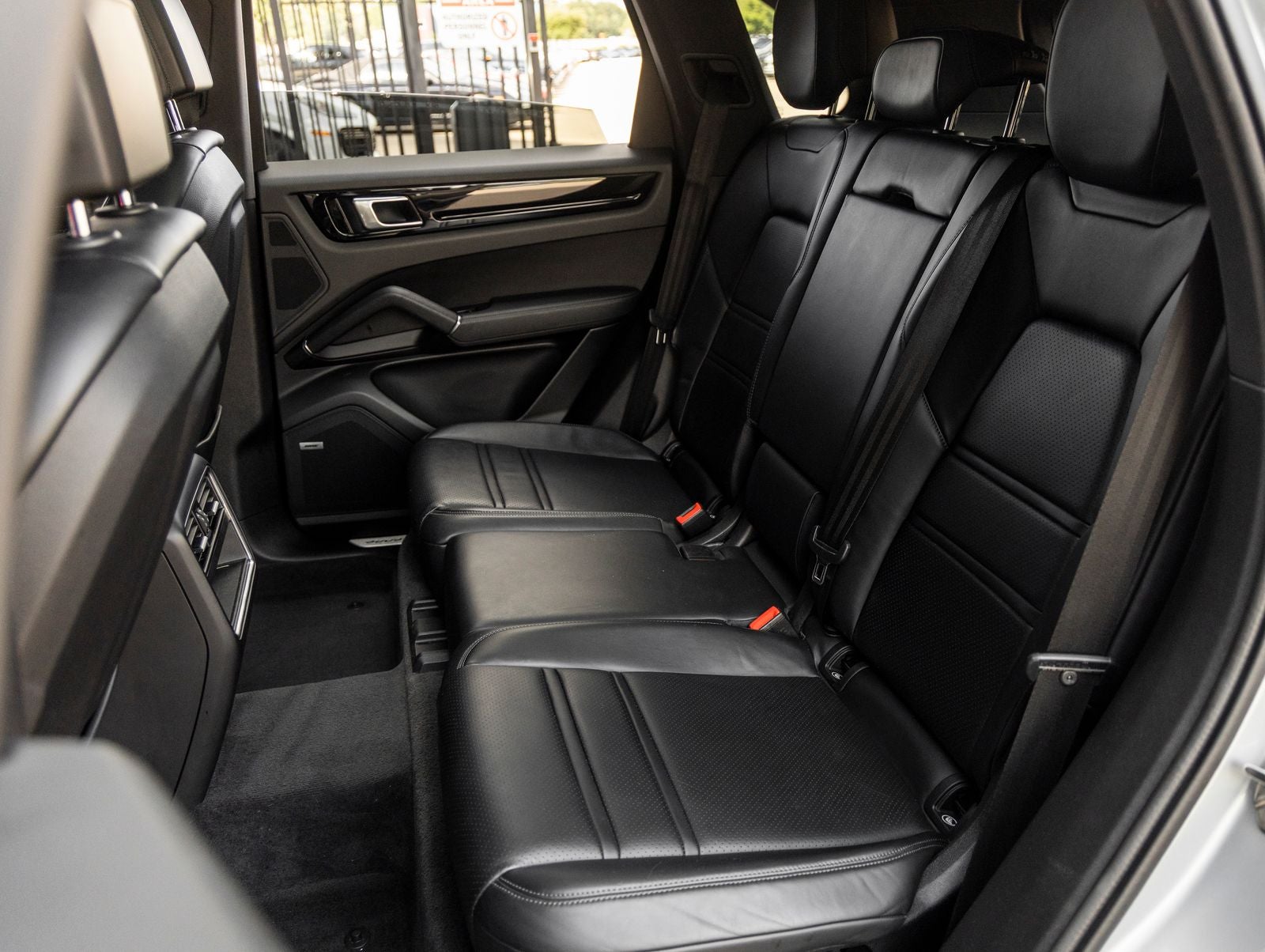 2021 Porsche Cayenne Cayenne