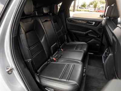 2021 Porsche Cayenne Cayenne