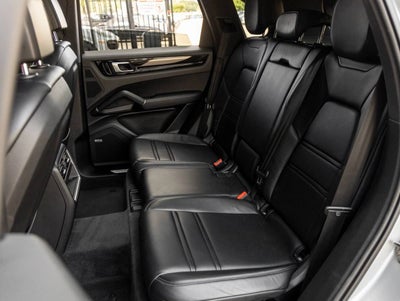 2021 Porsche Cayenne Cayenne