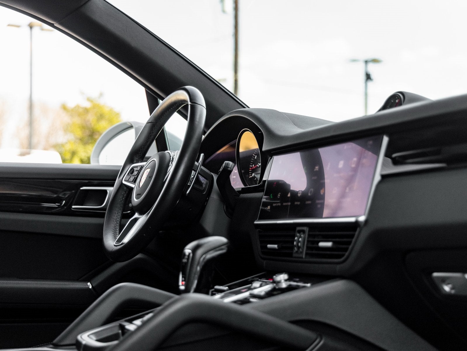 2023 Porsche Cayenne Base