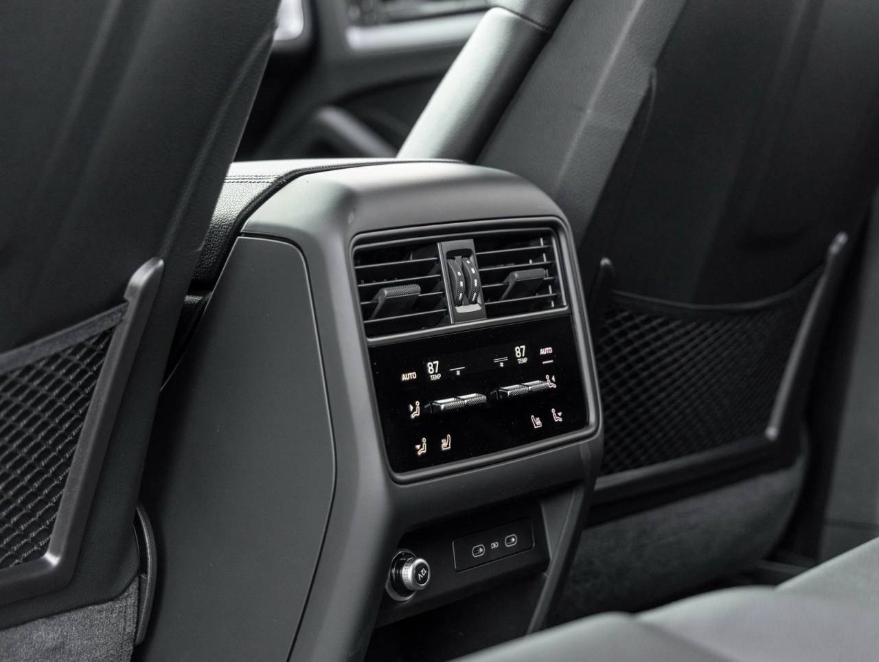 2026 Porsche Cayenne AWD