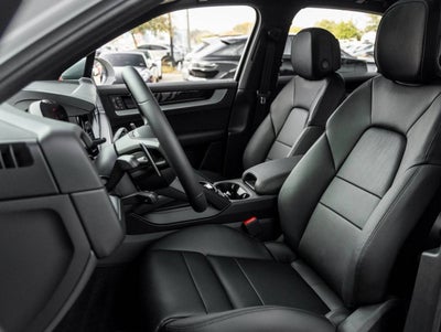 2026 Porsche Cayenne AWD