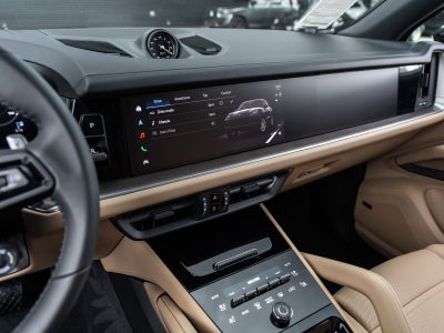 2026 Porsche Cayenne AWD