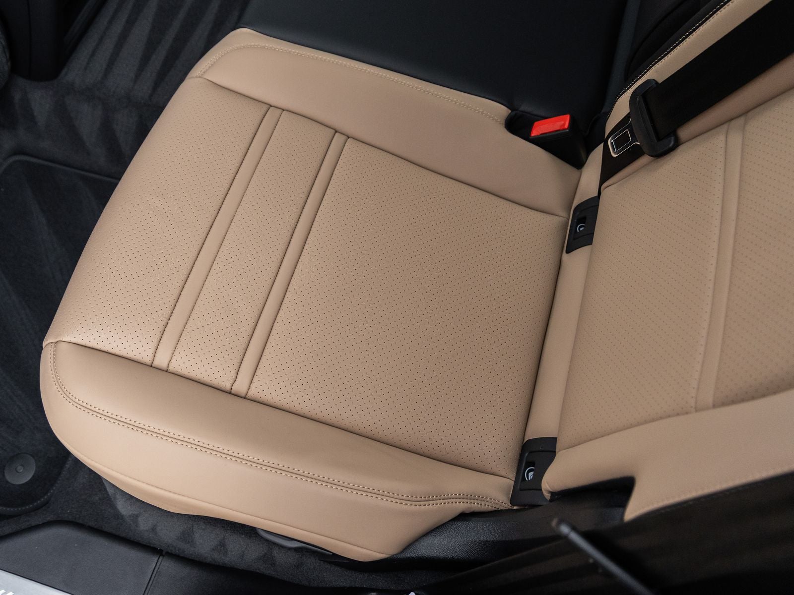 2026 Porsche Cayenne AWD