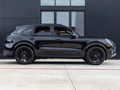 2026 Porsche Cayenne AWD