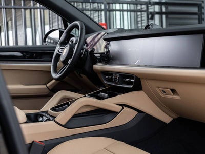 2026 Porsche Cayenne AWD