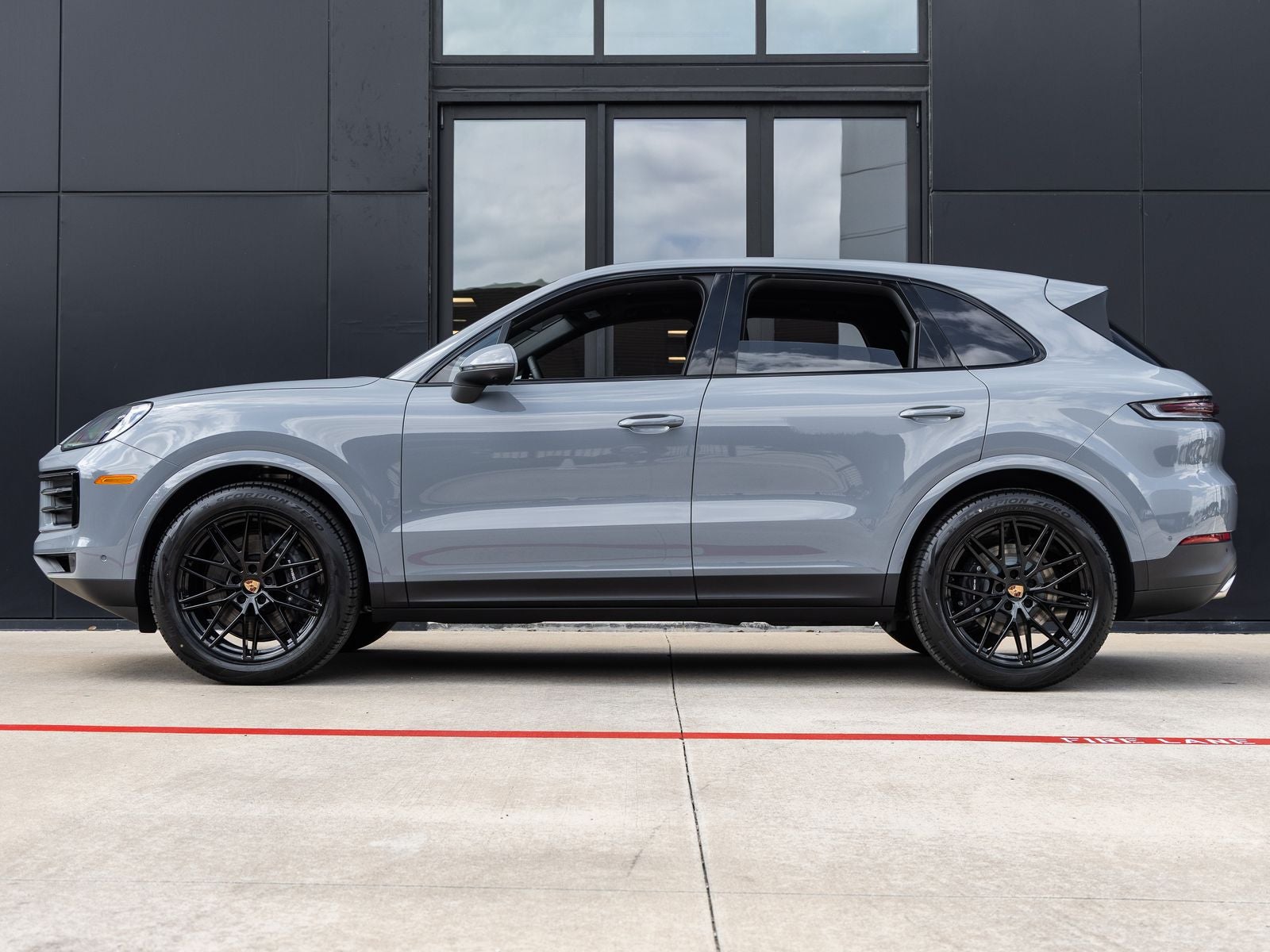 2026 Porsche Cayenne AWD