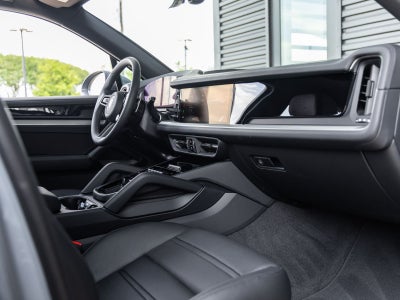 2026 Porsche Cayenne AWD
