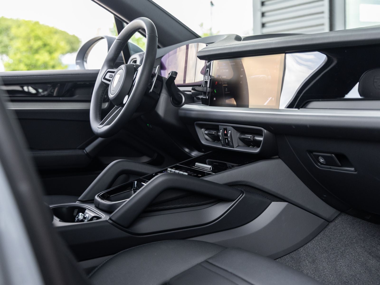 2026 Porsche Cayenne AWD