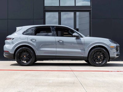 2026 Porsche Cayenne AWD