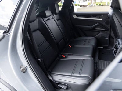 2026 Porsche Cayenne AWD