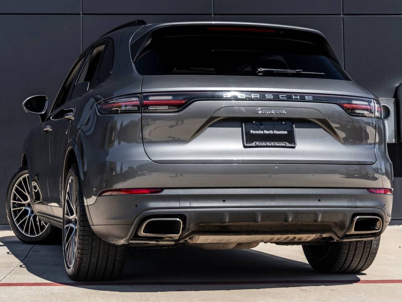 2022 Porsche Cayenne Cayenne (MY22)