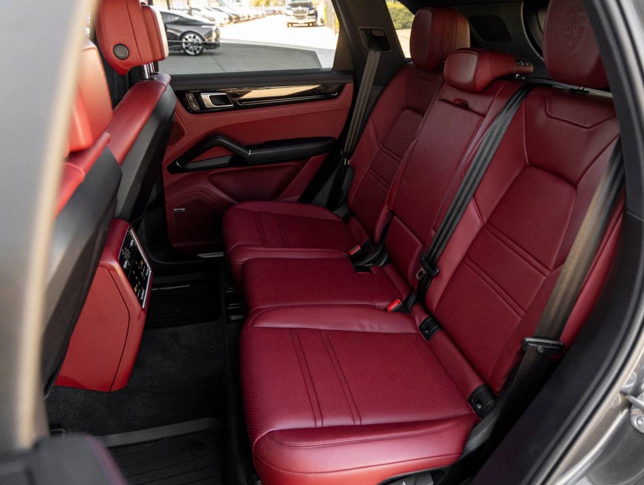 2022 Porsche Cayenne Cayenne (MY22)