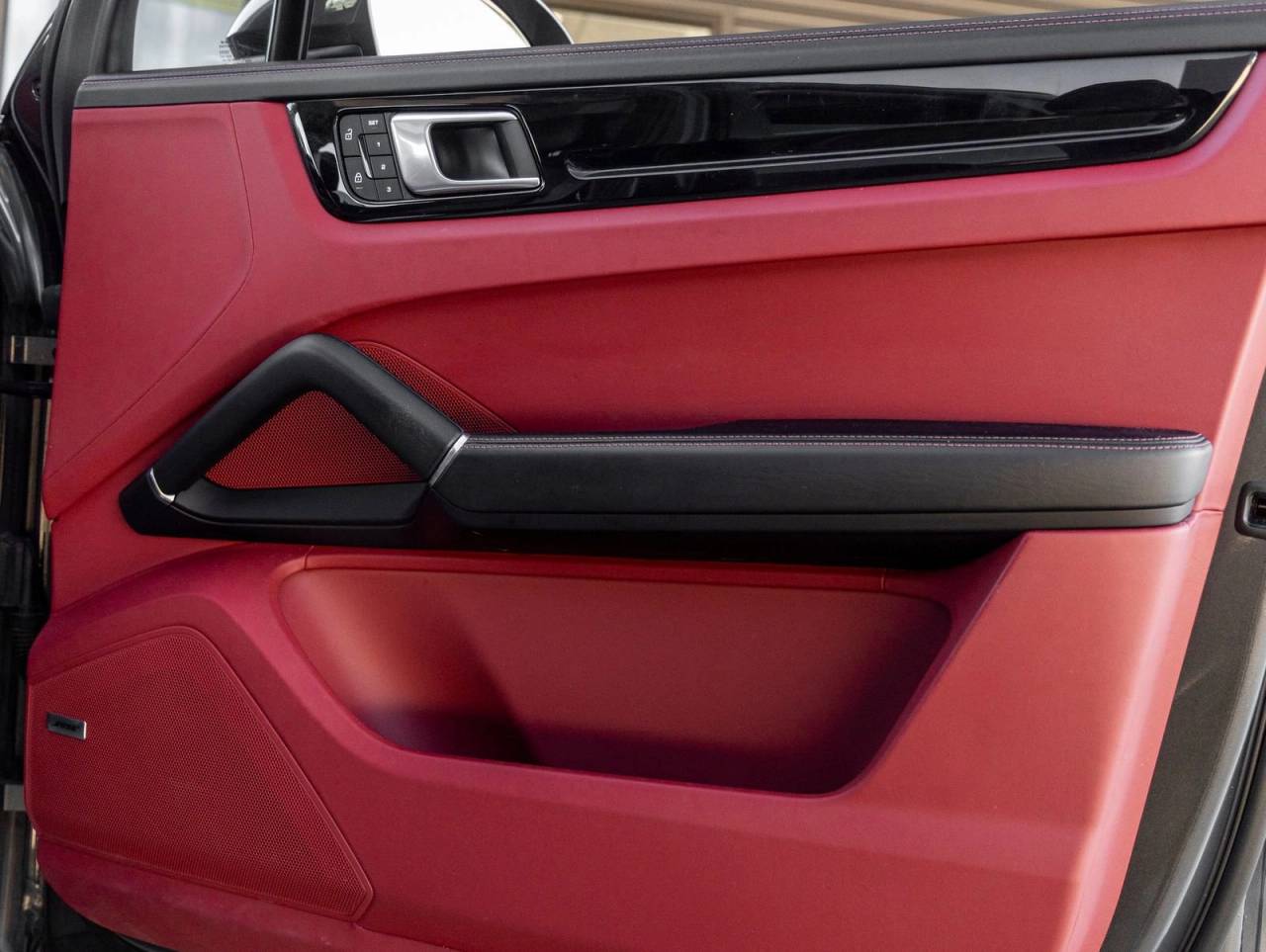 2022 Porsche Cayenne Cayenne (MY22)