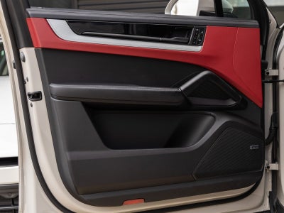 2024 Porsche Cayenne Cayenne (MY24)