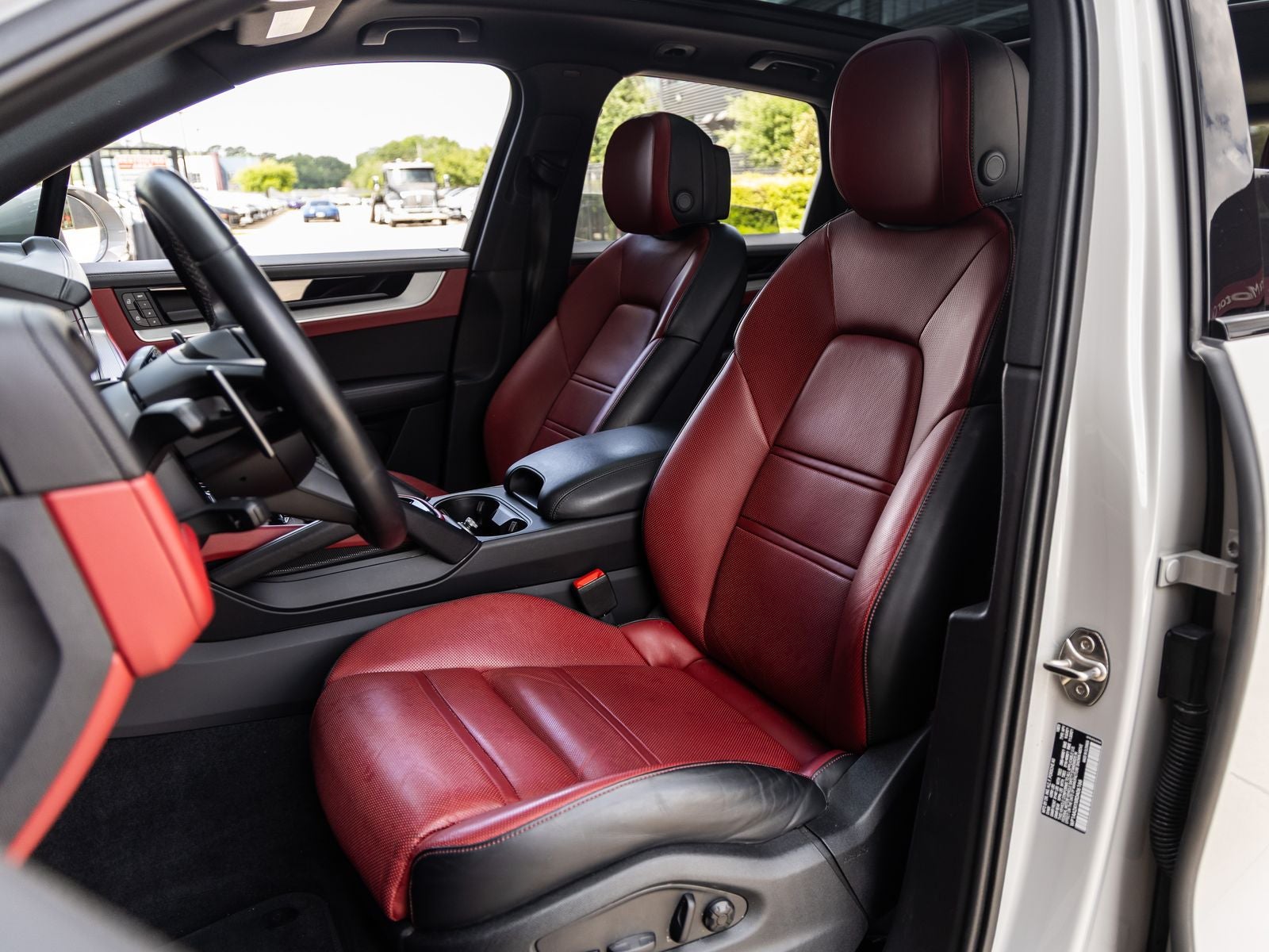 2024 Porsche Cayenne Cayenne (MY24)