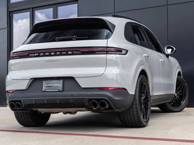2024 Porsche Cayenne AWD