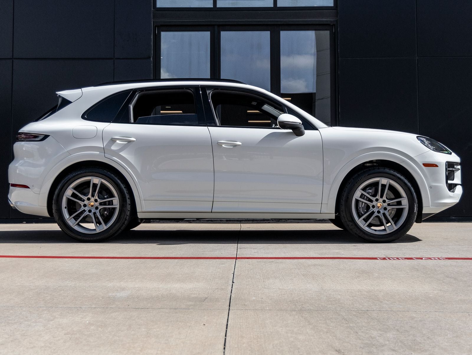 2025 Porsche Cayenne Cayenne