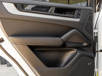 2025 Porsche Cayenne Cayenne