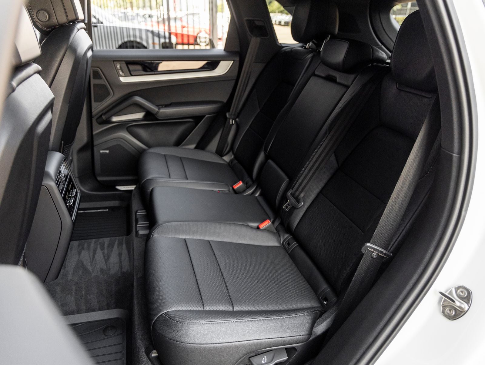 2025 Porsche Cayenne Cayenne