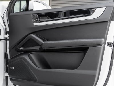 2025 Porsche Cayenne Cayenne