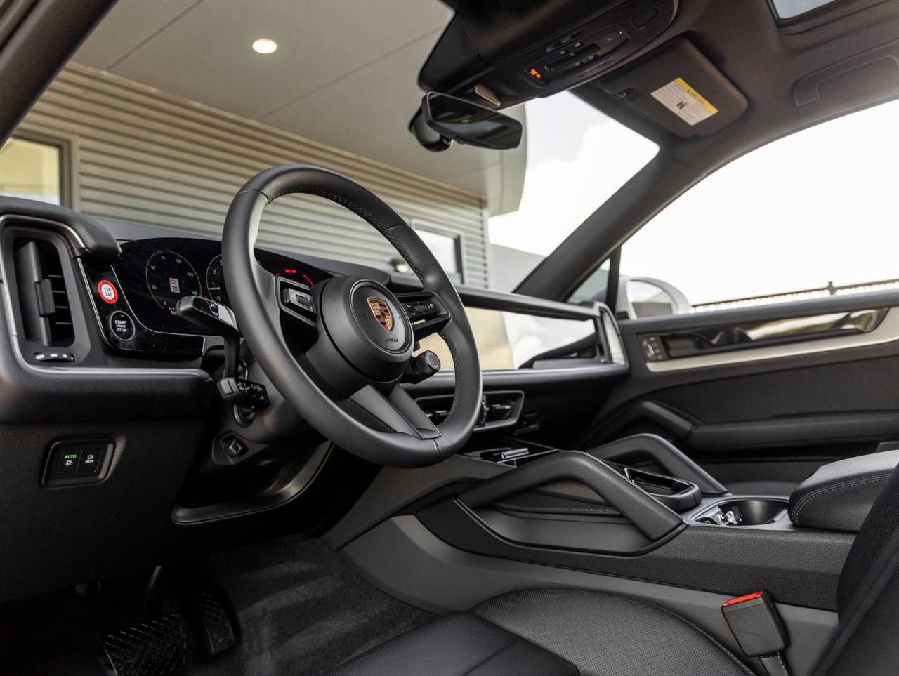 2025 Porsche Cayenne Base