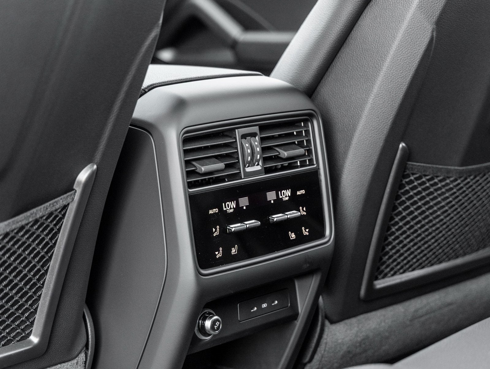 2025 Porsche Cayenne Cayenne