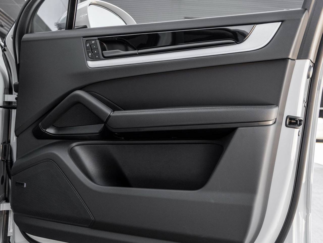 2025 Porsche Cayenne Cayenne