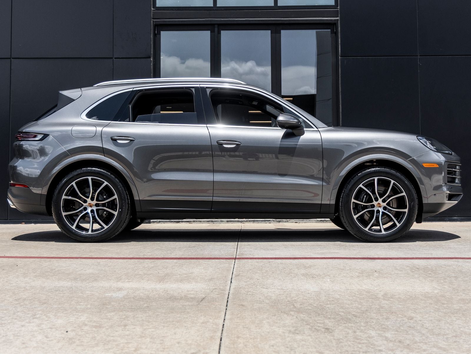 2026 Porsche Cayenne AWD