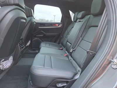 2026 Porsche Cayenne AWD