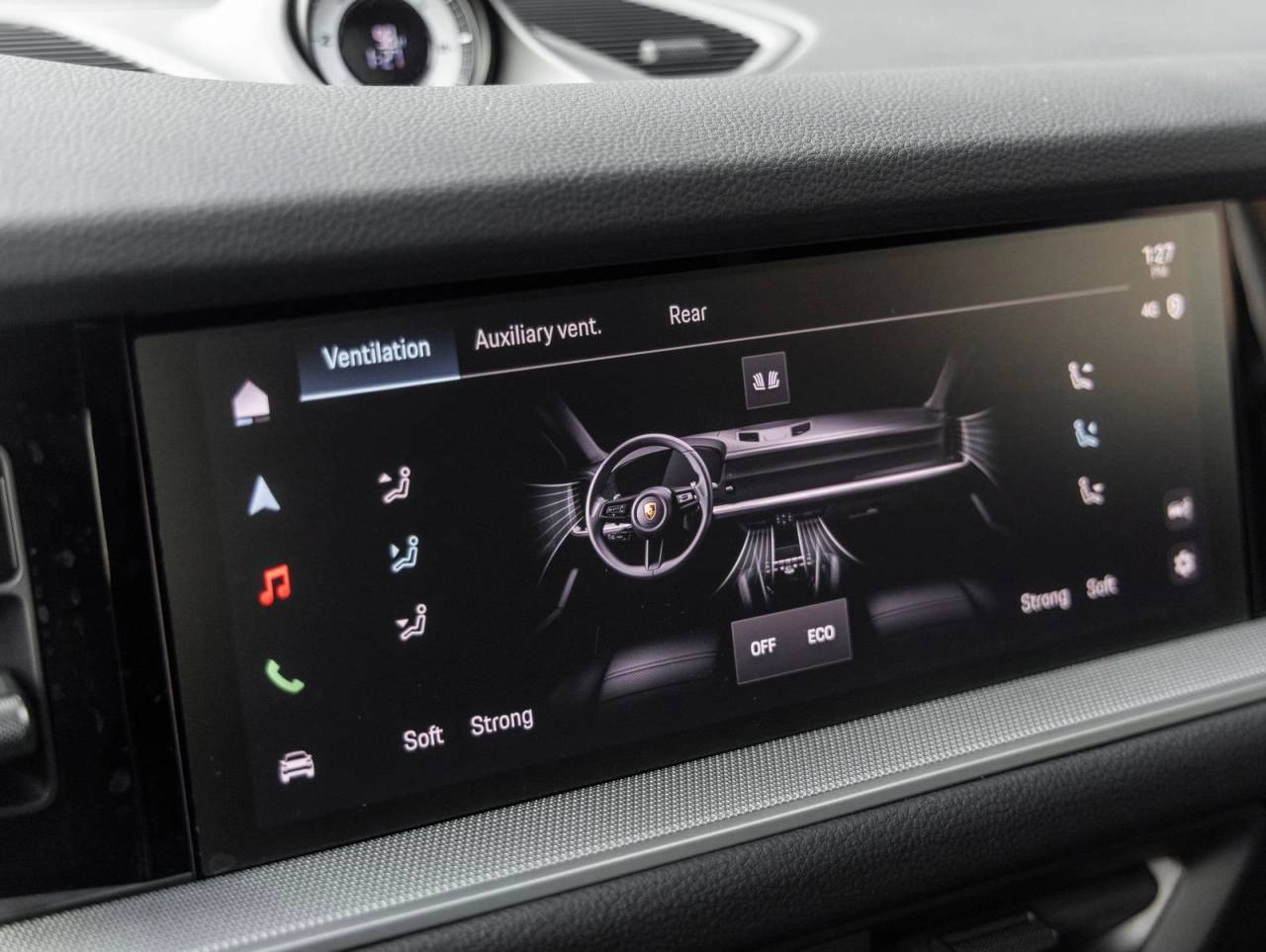 2026 Porsche Cayenne AWD