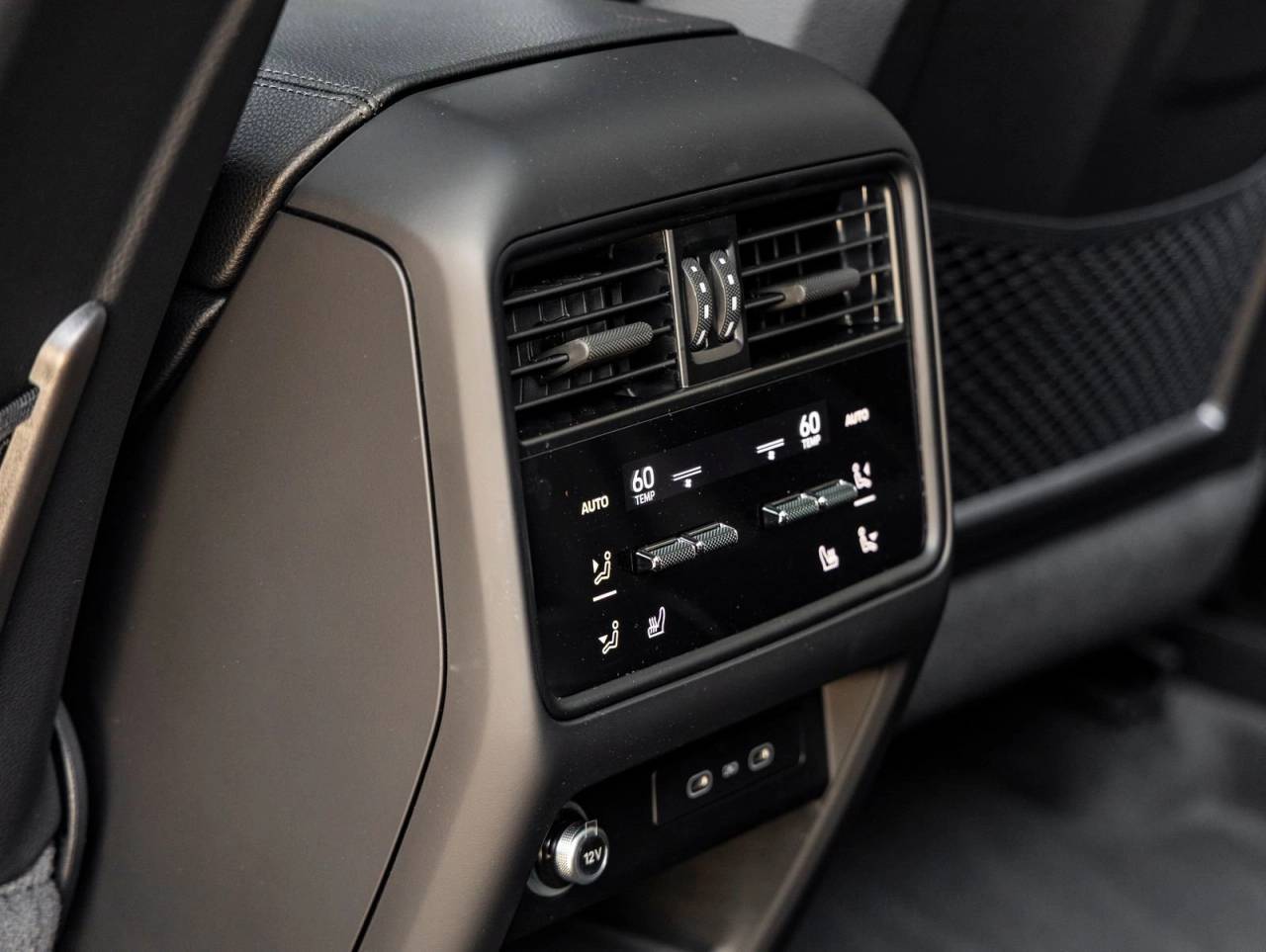 2026 Porsche Cayenne AWD