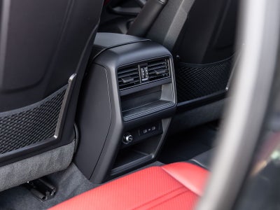 2026 Porsche Cayenne AWD