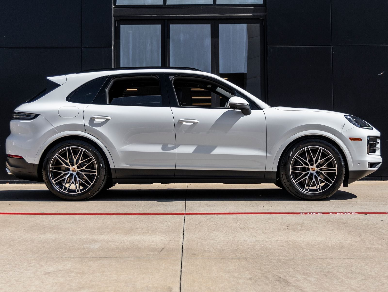 2026 Porsche Cayenne AWD