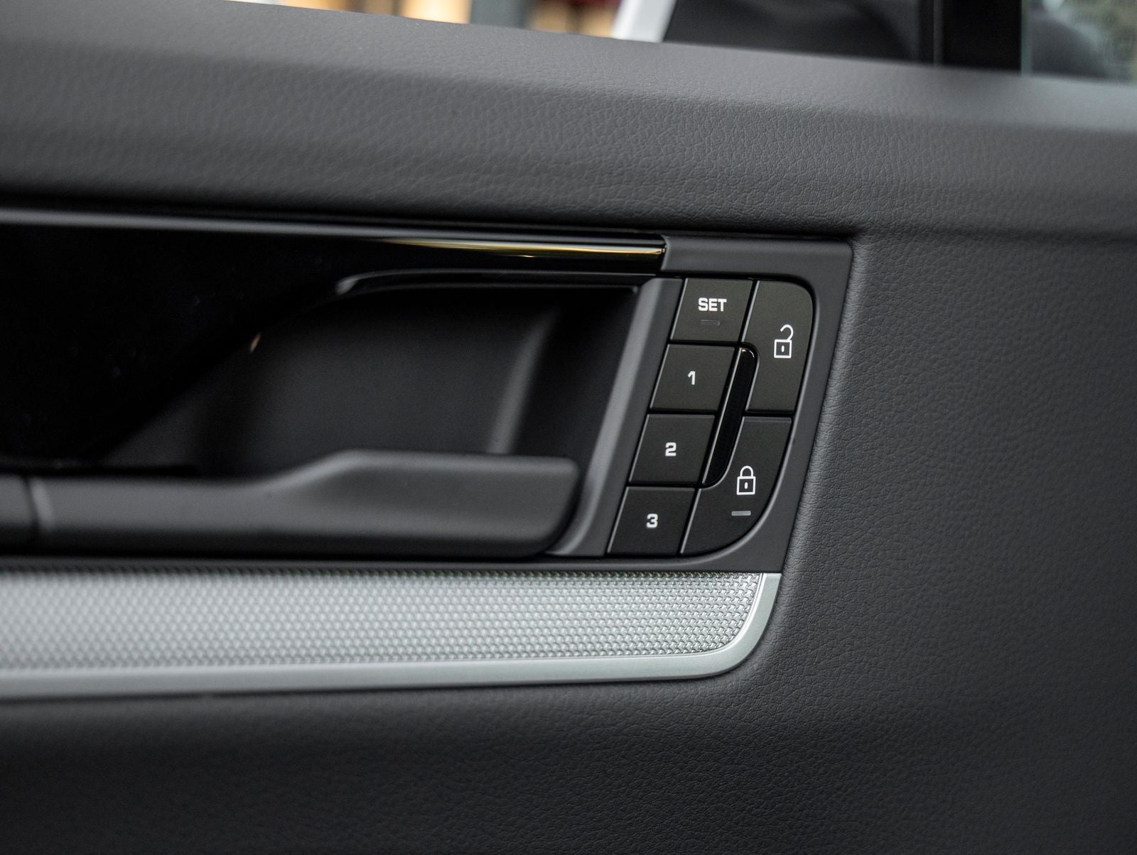 2026 Porsche Cayenne AWD
