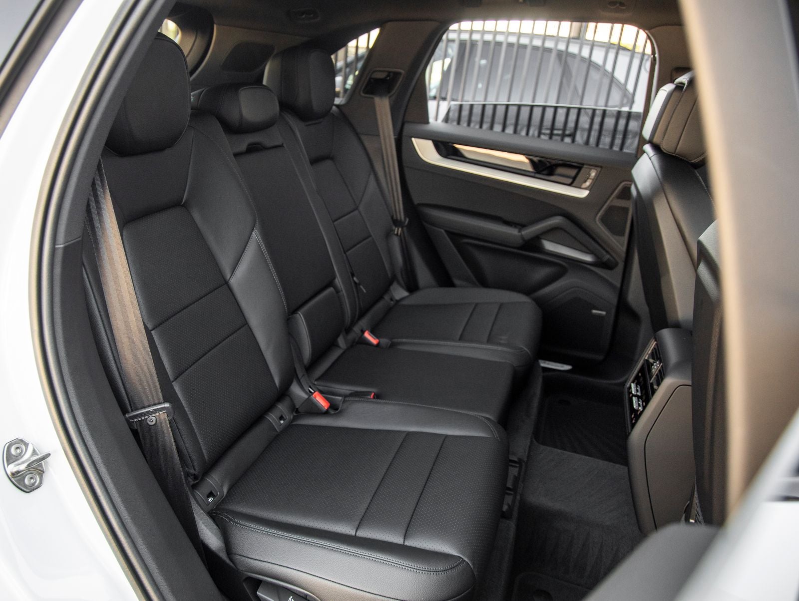 2026 Porsche Cayenne AWD