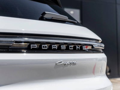 2026 Porsche Cayenne AWD