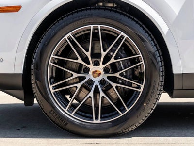 2026 Porsche Cayenne AWD