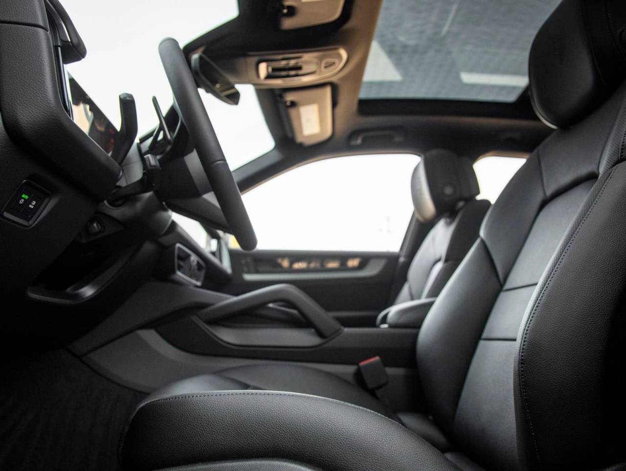 2026 Porsche Cayenne AWD