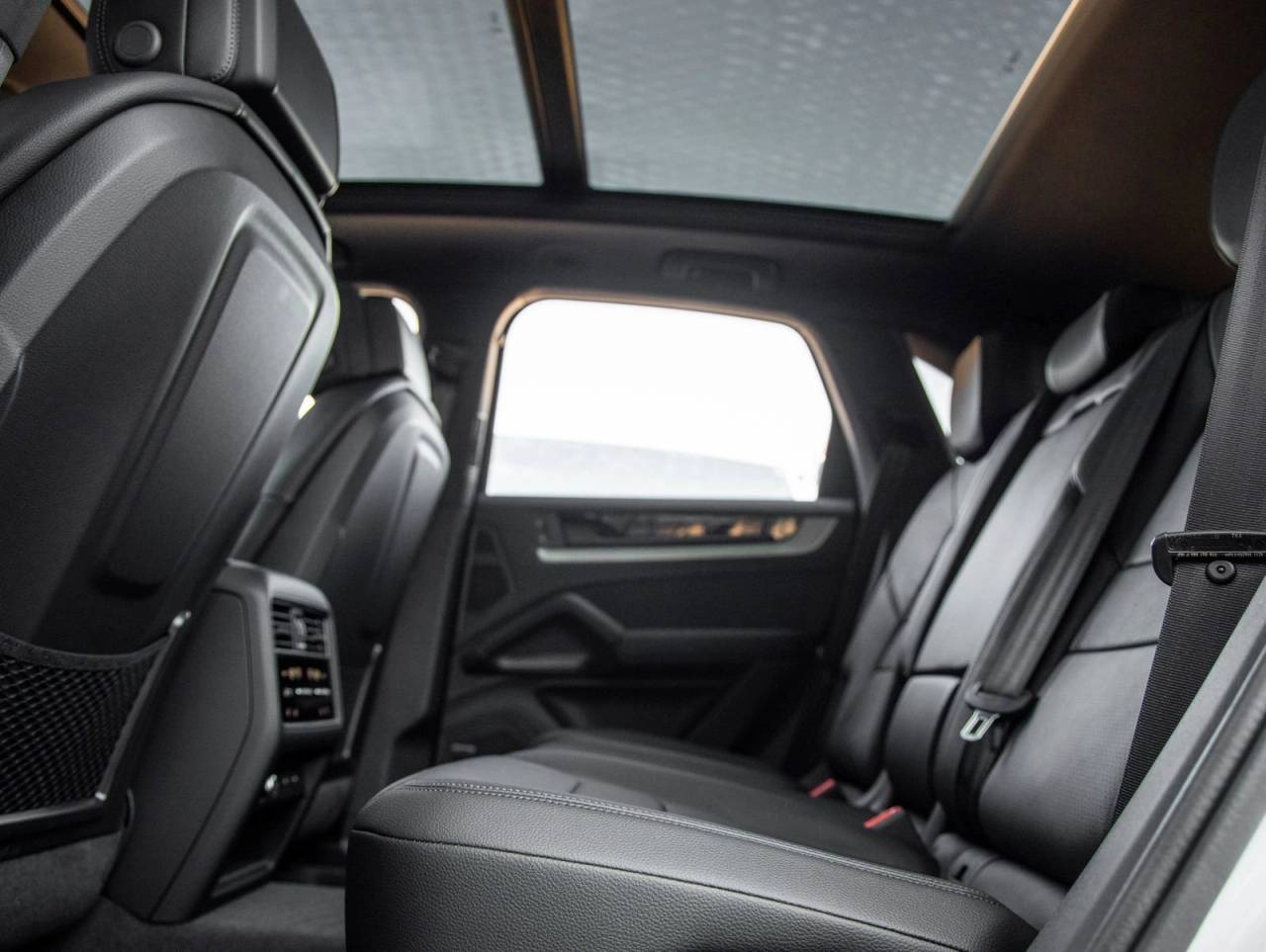 2026 Porsche Cayenne AWD