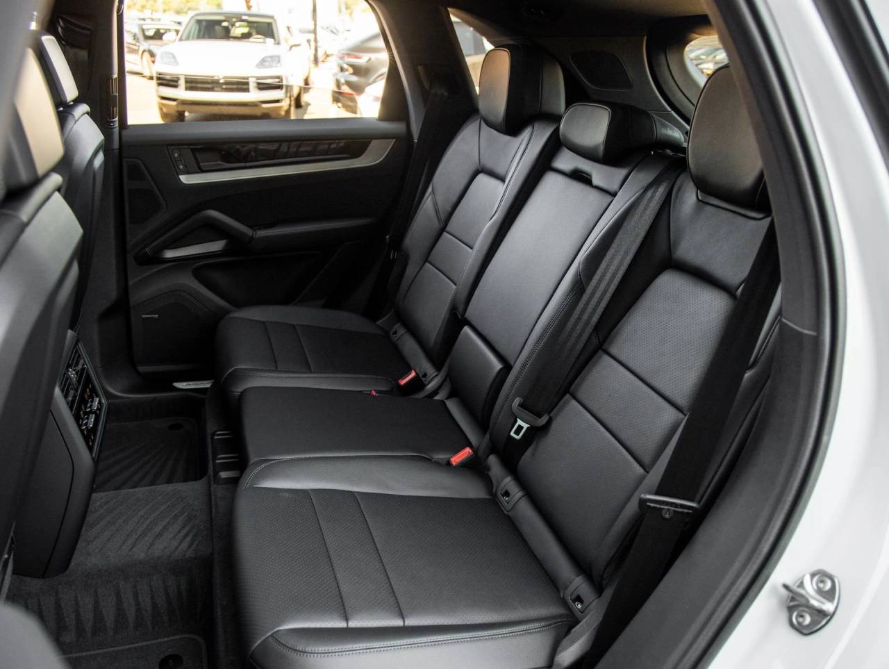 2026 Porsche Cayenne AWD