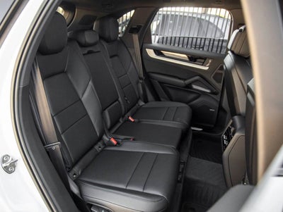 2026 Porsche Cayenne AWD