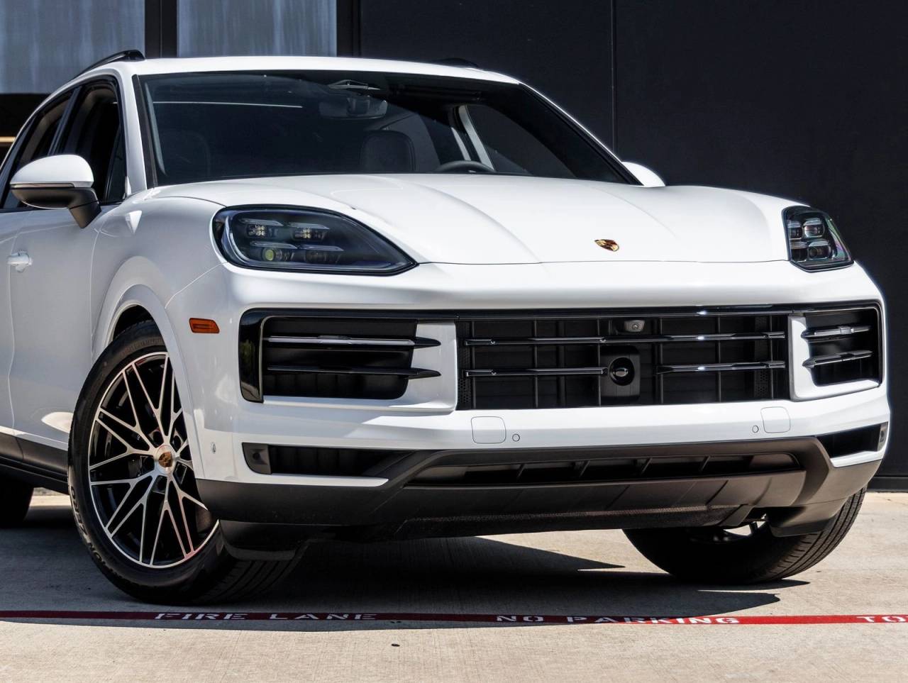 2026 Porsche Cayenne AWD