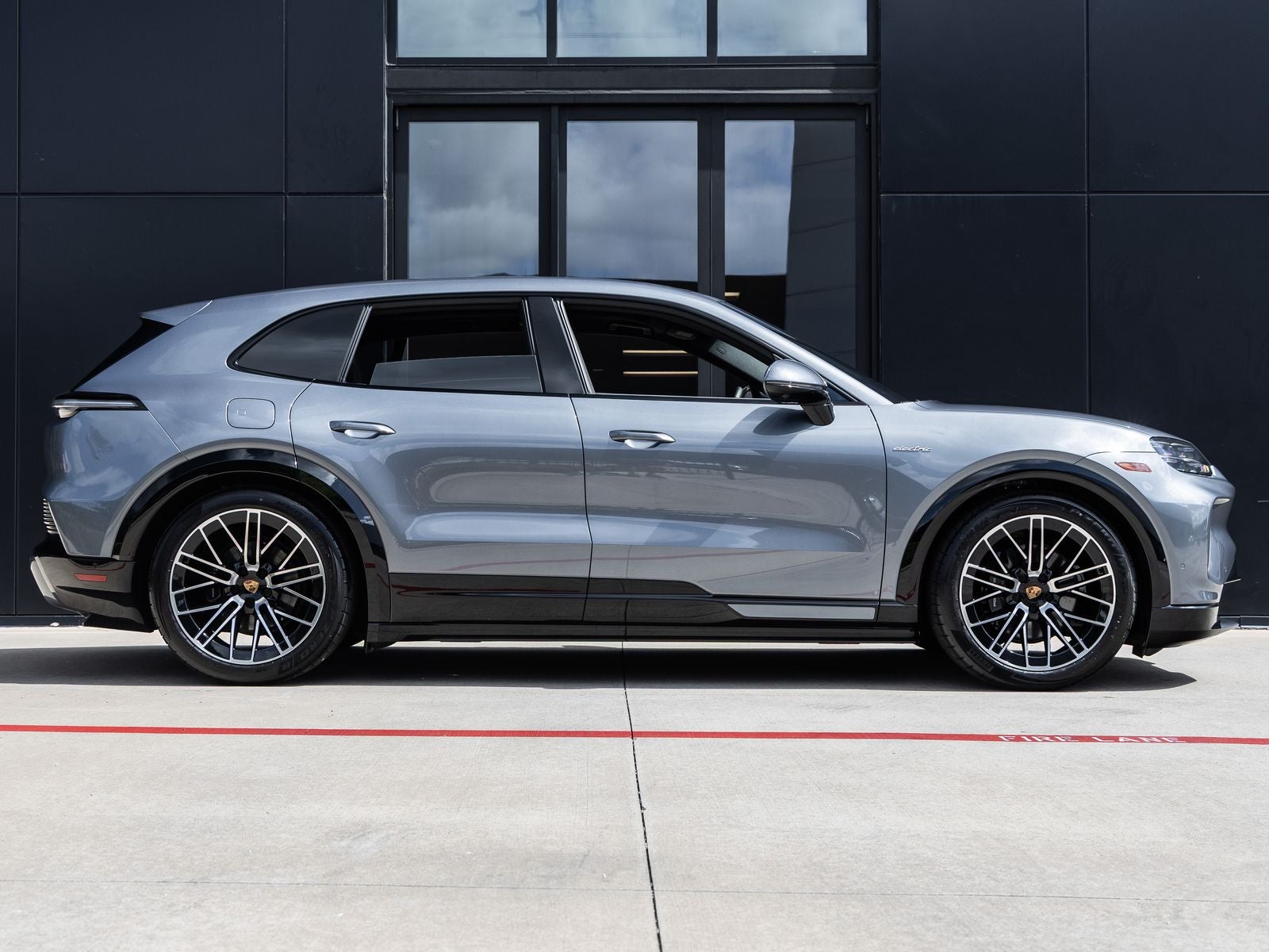 2026 Porsche Cayenne Cayenne Electric
