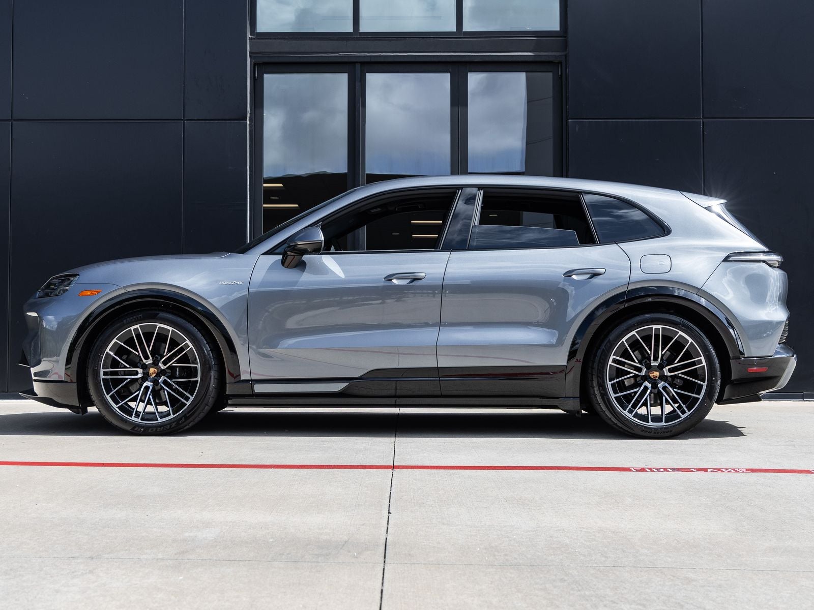 2026 Porsche Cayenne Cayenne Electric